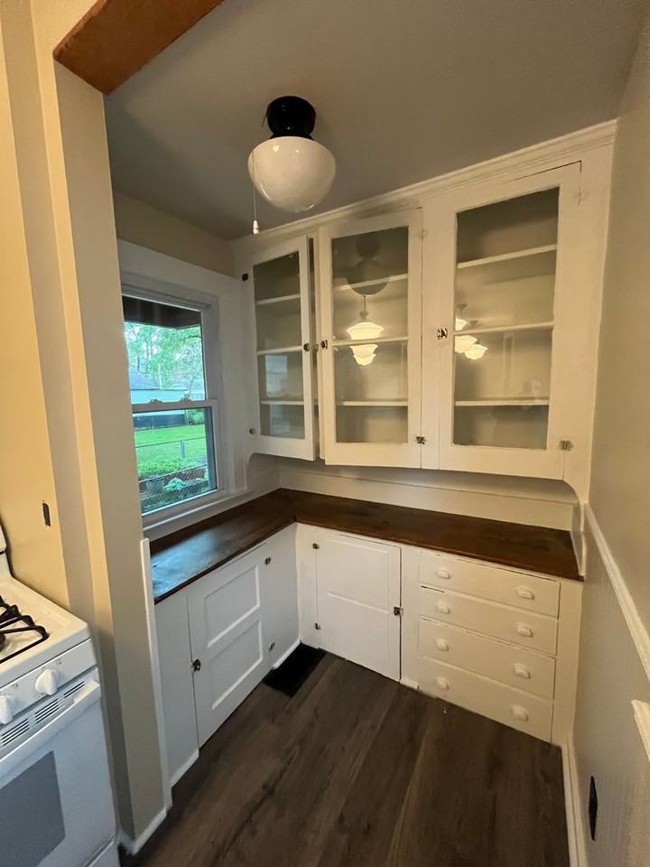 57 Lehigh Ave - Photo 4 of 18