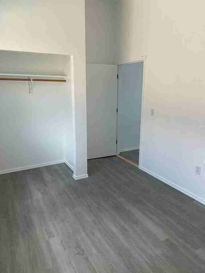 1301 W 2nd St - Photo 3 of 6