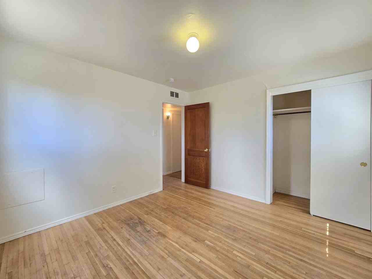 1226 Vitalia St - Photo 7 of 20