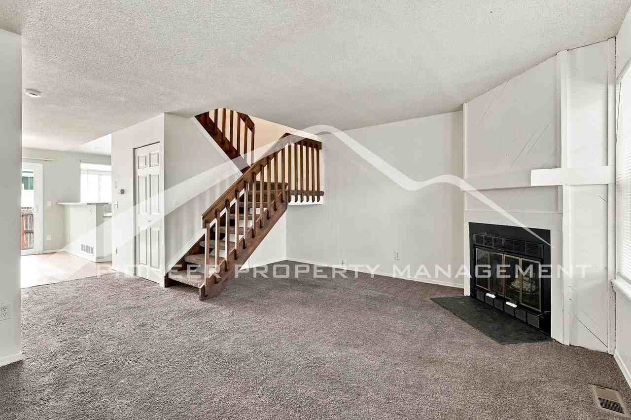 4230 E 94th Ave #C - Photo 2 of 17
