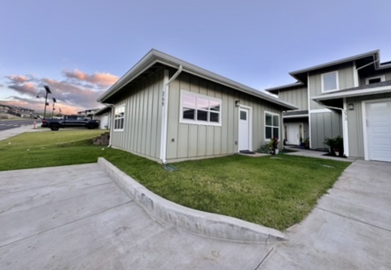 269 Na Mahoe St - Photo 2 of 24