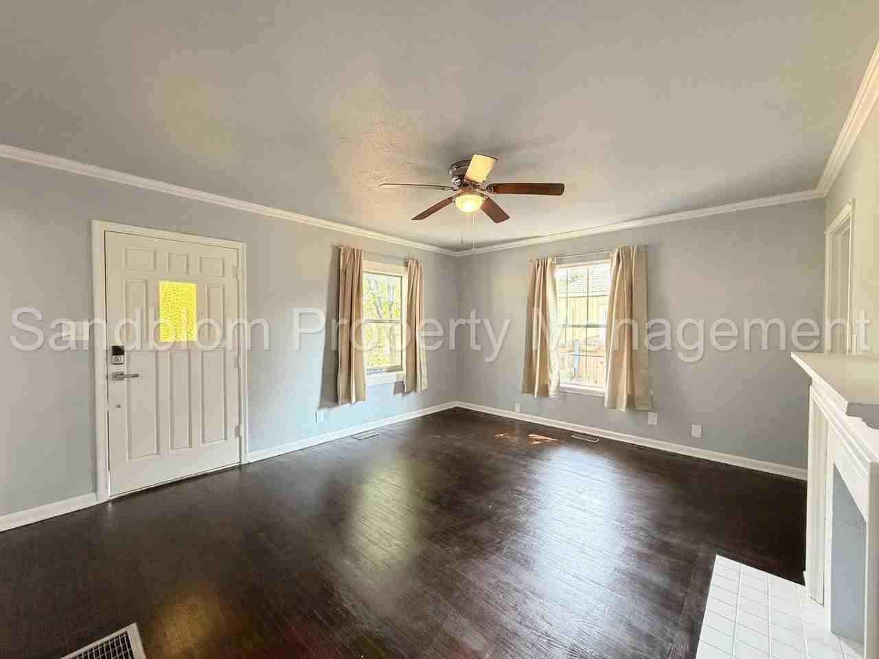 3808 E 22nd St - Photo 3 of 15