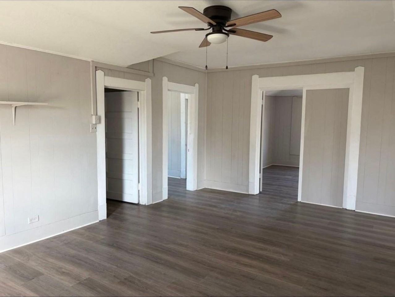 931 9th Ave - Photo 4 of 21