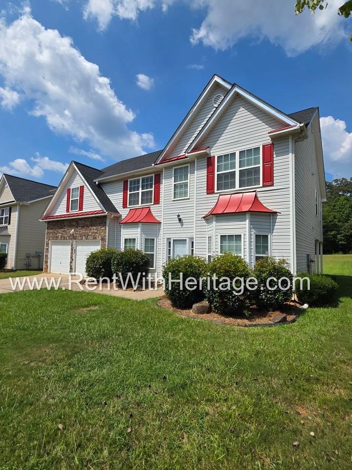 202 Summergate Ln - Photo 4 of 50