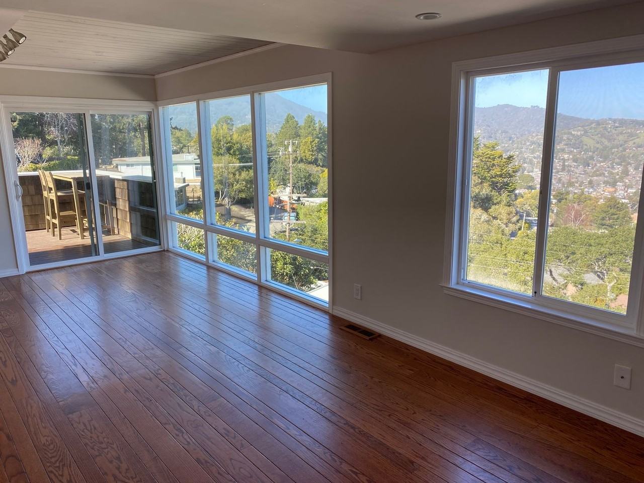 145 Stanford Ave - Photo 3 of 11