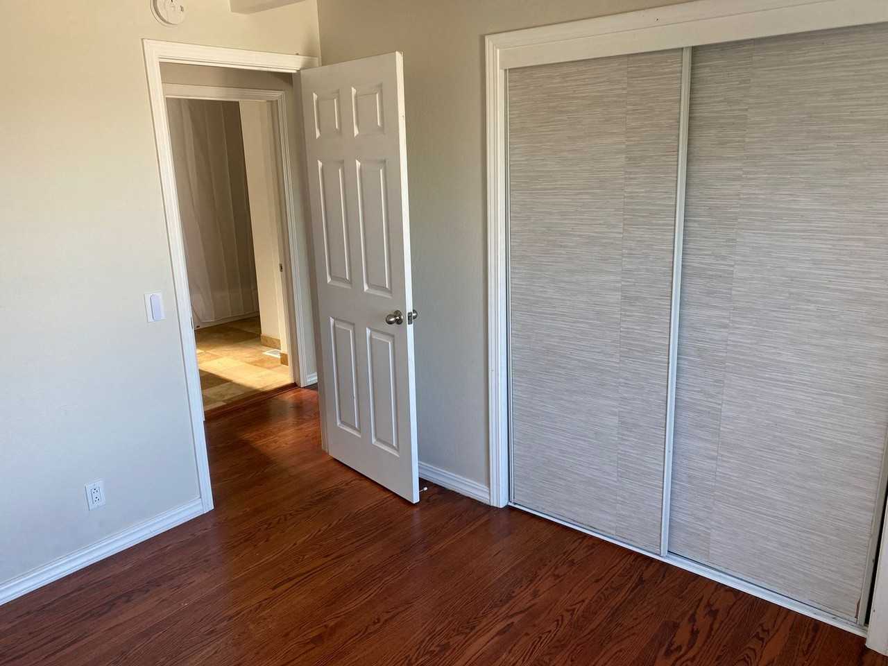 145 Stanford Ave - Photo 7 of 11