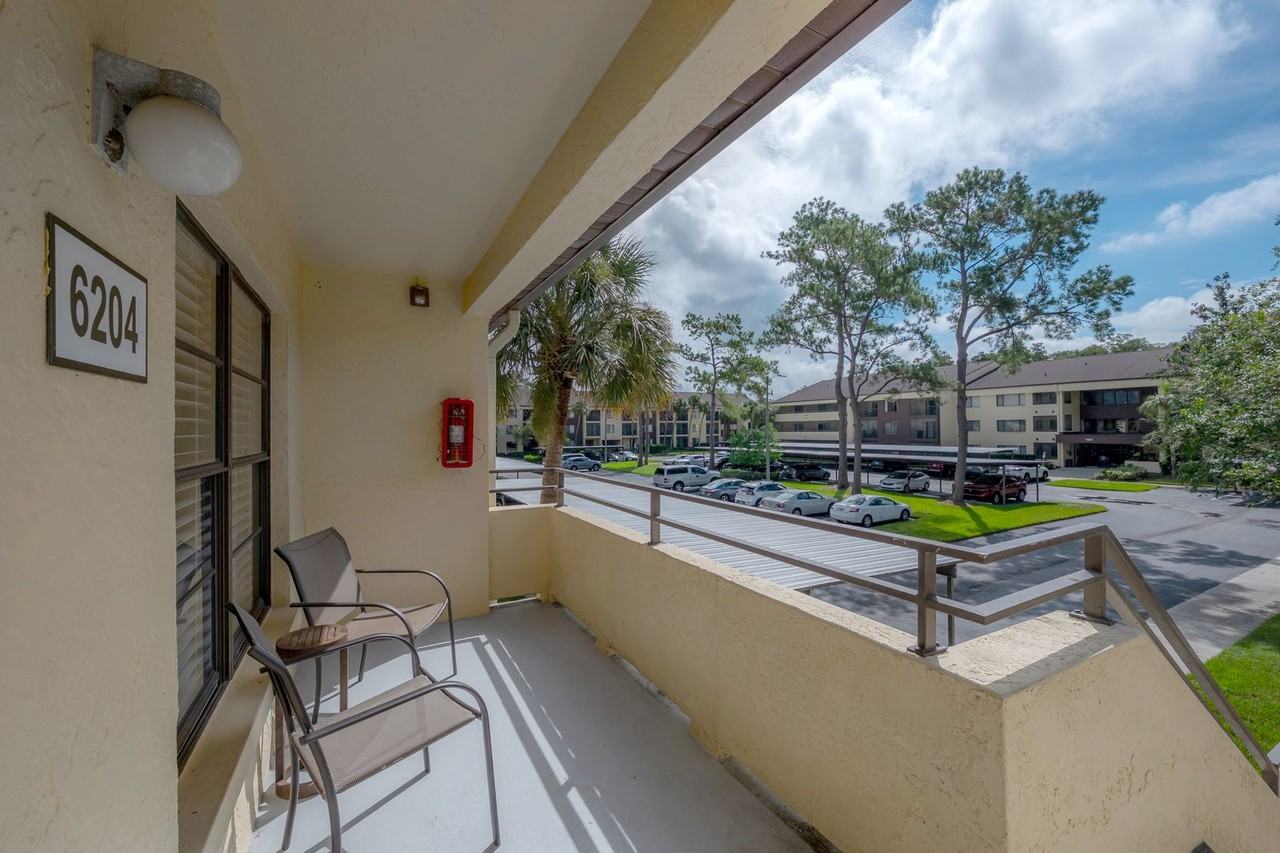 13608 S Village Dr #6204 - Photo 4 of 29
