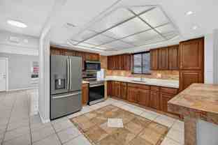 5435 5435 SW 44th Ter th 5435 - Photo 1 of 1
