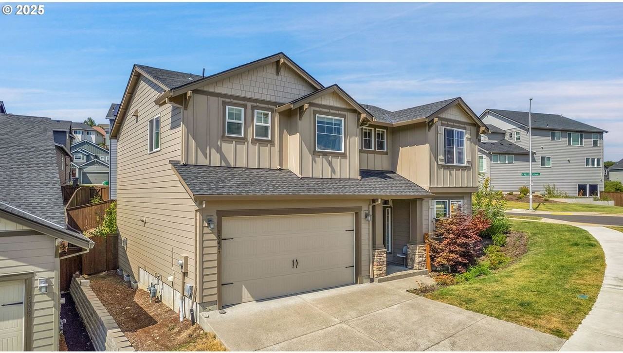 15487 Se Hawthorne Meadows St - Photo 2 of 37