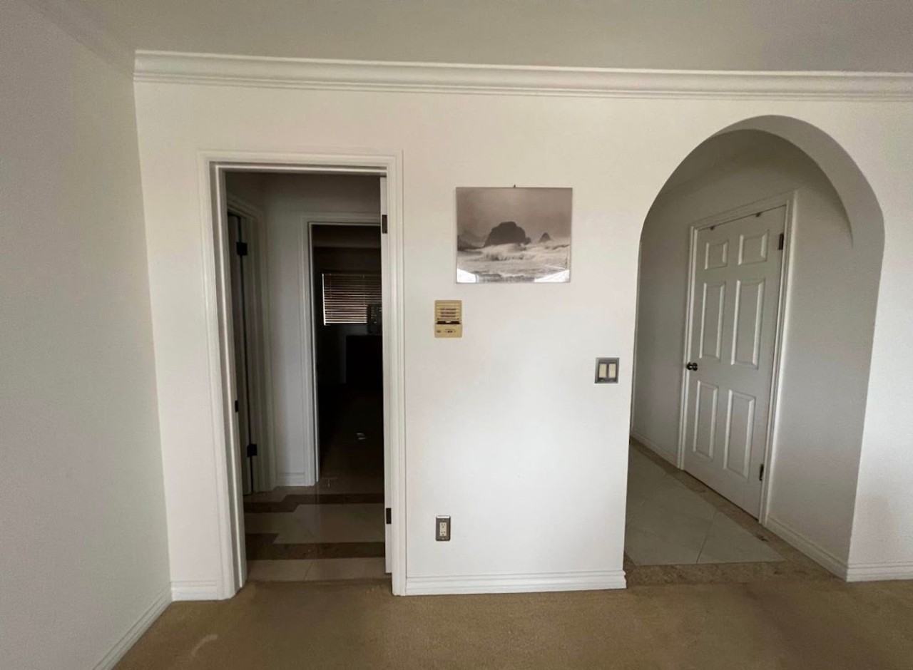 1311 S Grand Ave #16 - Photo 6 of 12