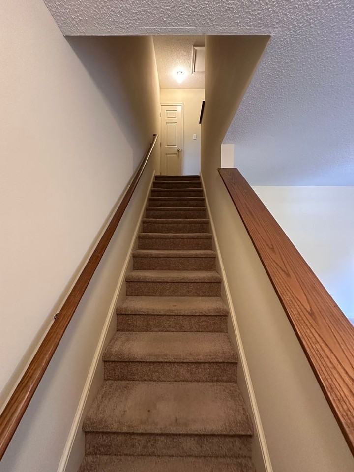 215 3rd St Nw - Photo 7 of 19