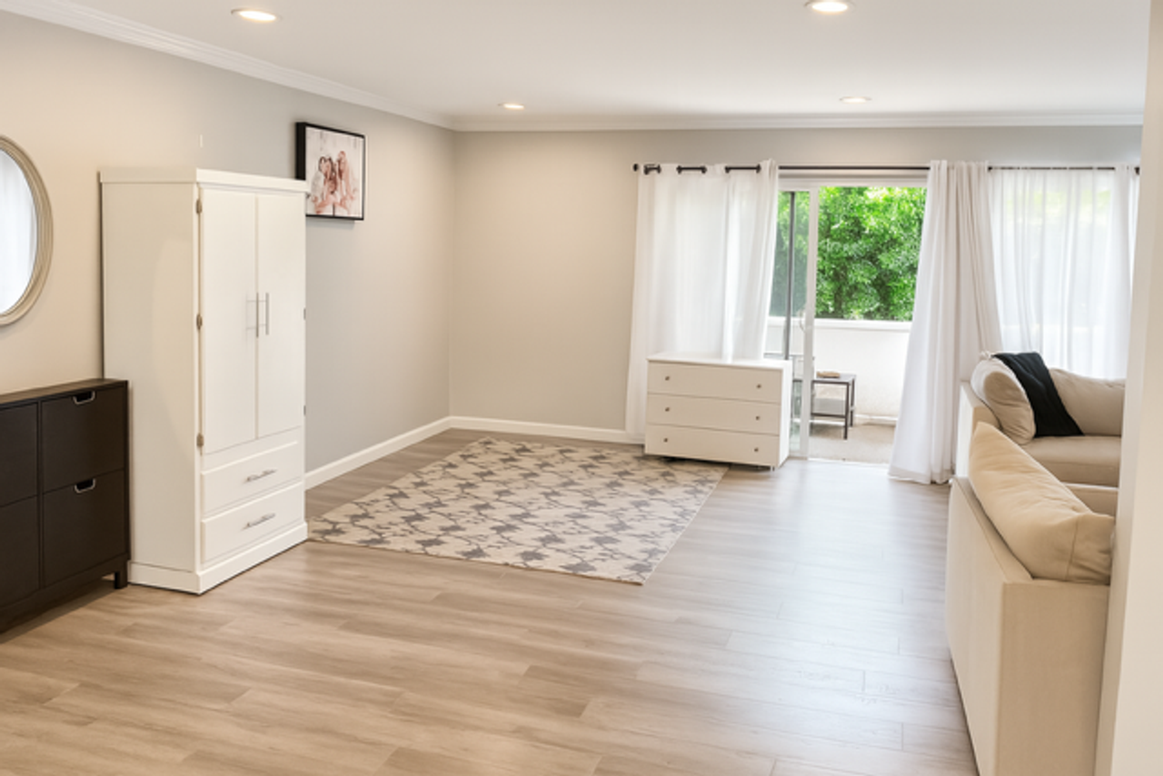 6301 Coldwater Canyon Ave #22 - Photo 4 of 27