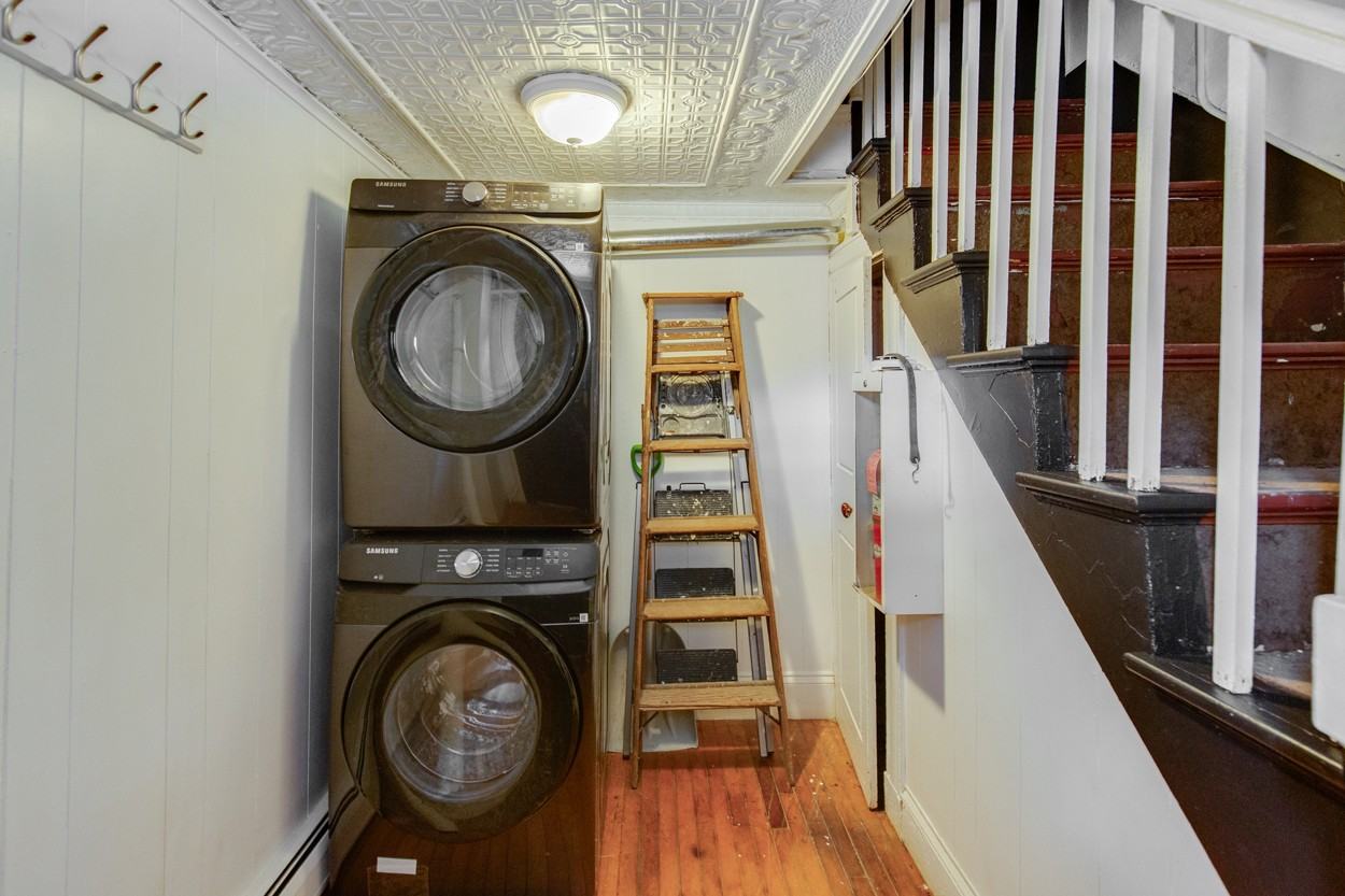 79 Court St #3 - Photo 7 of 8