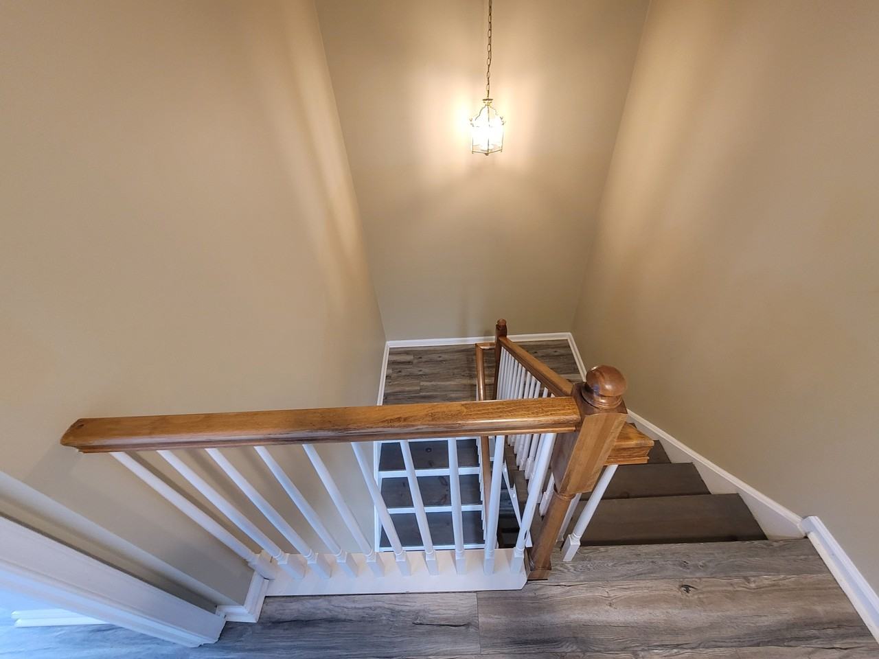 83 Hunt Club Dr #1 - Photo 7 of 10