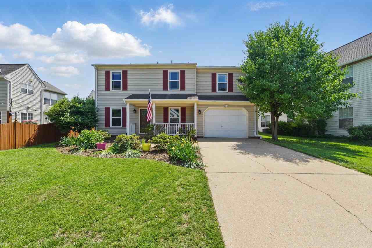 103 Crimson Ct #1 - Photo 2 of 39
