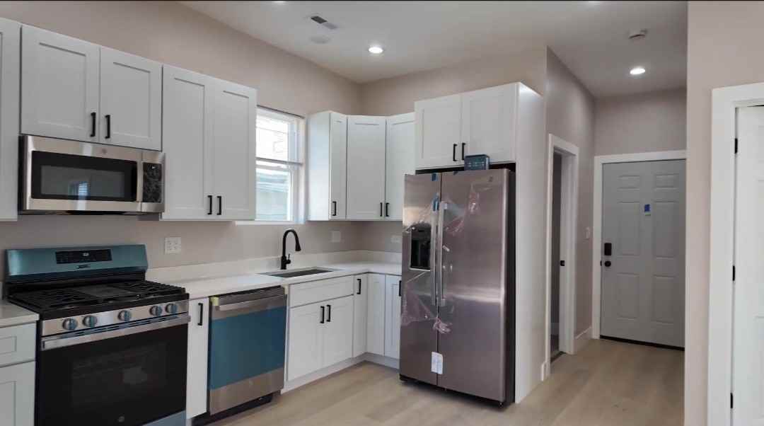4300 North Kimball Avenue #2R