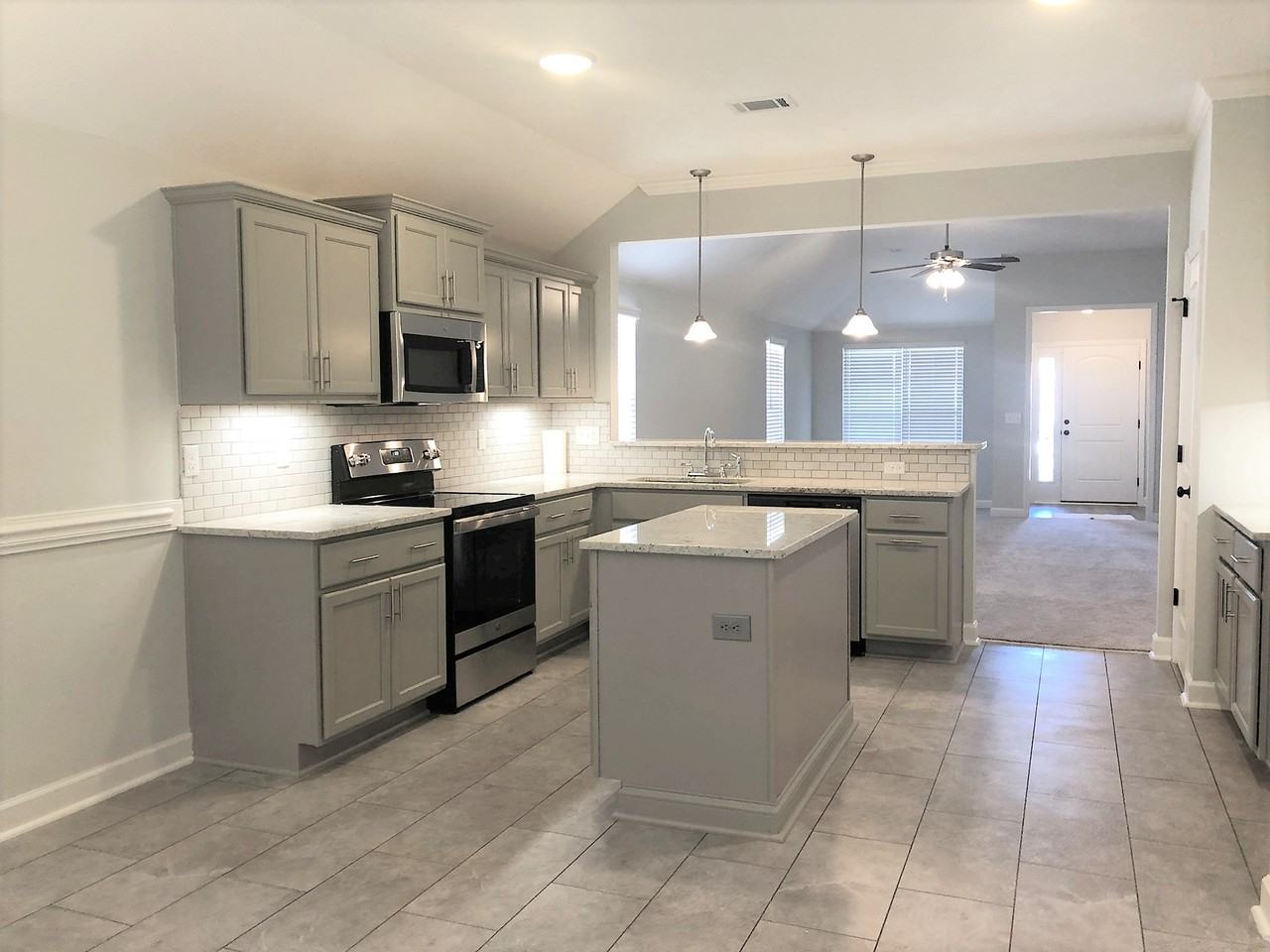 851 Goodale Dr #1 - Photo 5 of 20