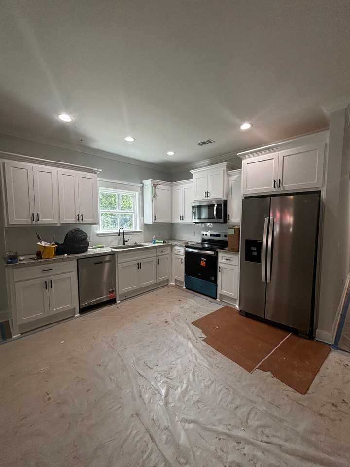 510 Oak Creek Rd #1 - Photo 3 of 11