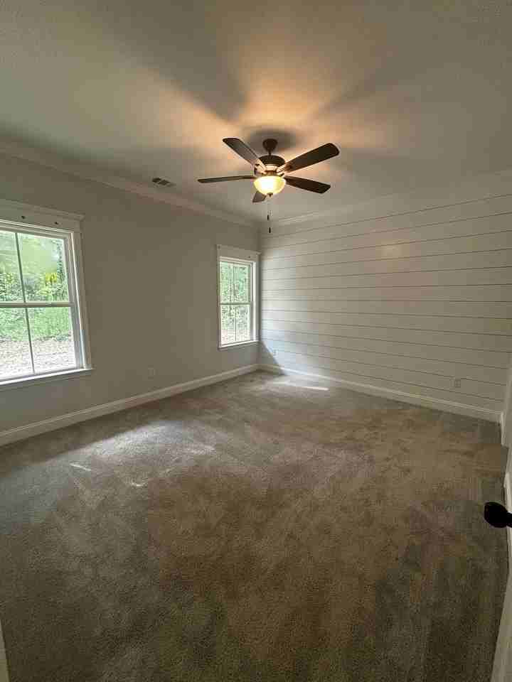 510 Oak Creek Rd #1 - Photo 6 of 11