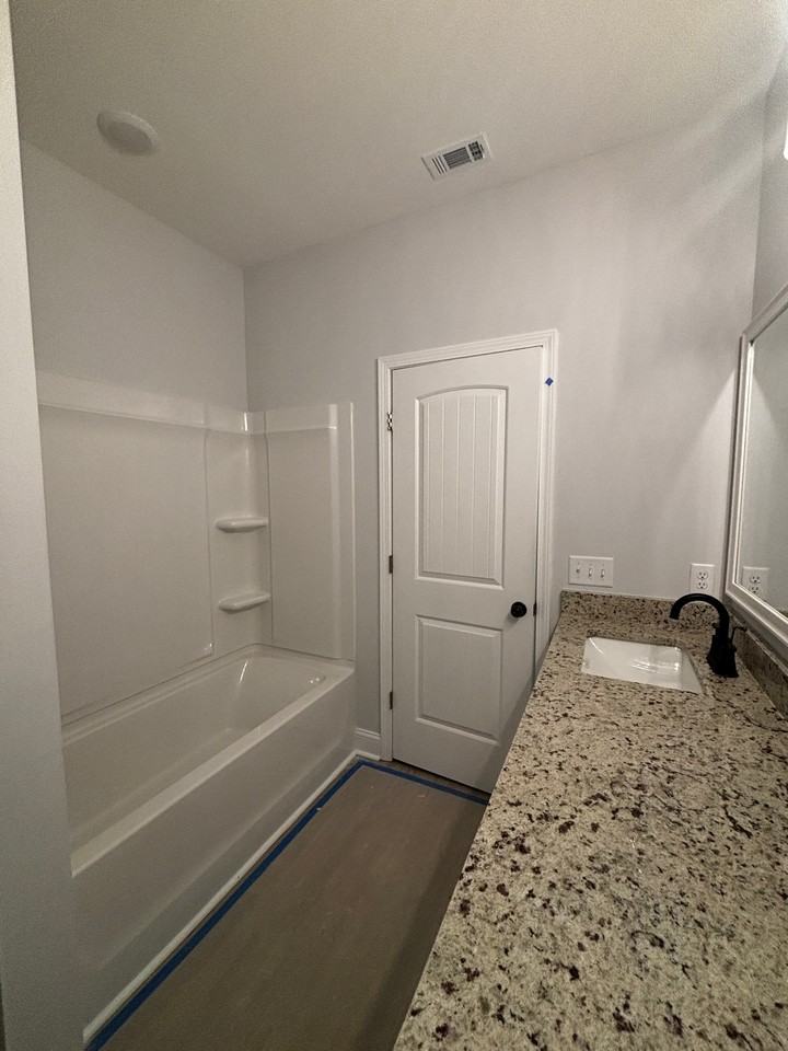 510 Oak Creek Rd #1 - Photo 7 of 11