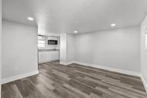 featured image of 618 Sudderth Dr #B