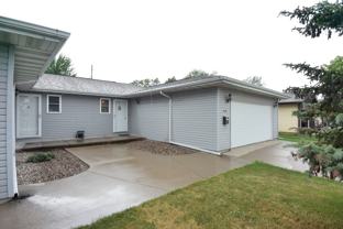 208 Curtis Ave #208 - Photo 1 of 1