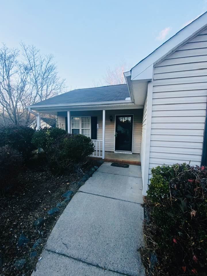 117 Fraizer Creek Rd - Photo 2 of 23