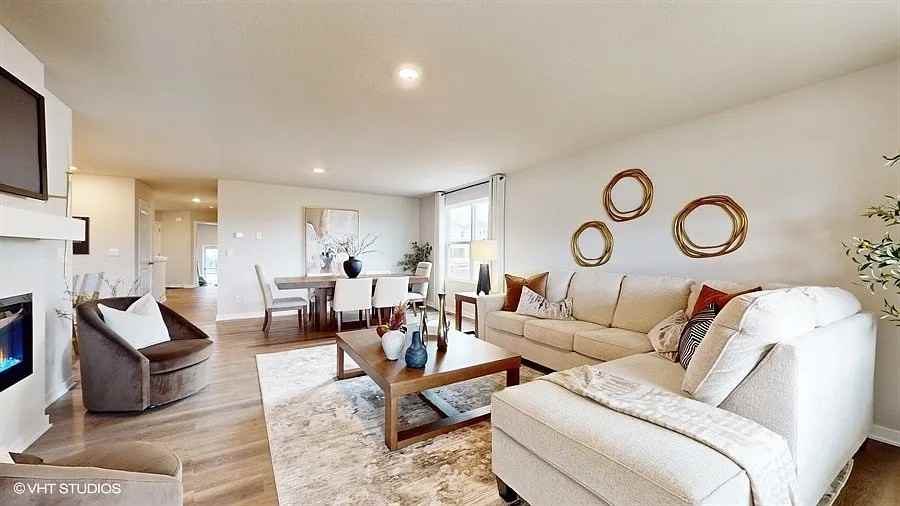 1242 Nw Williamsburg Ln #0 - Photo 3 of 20
