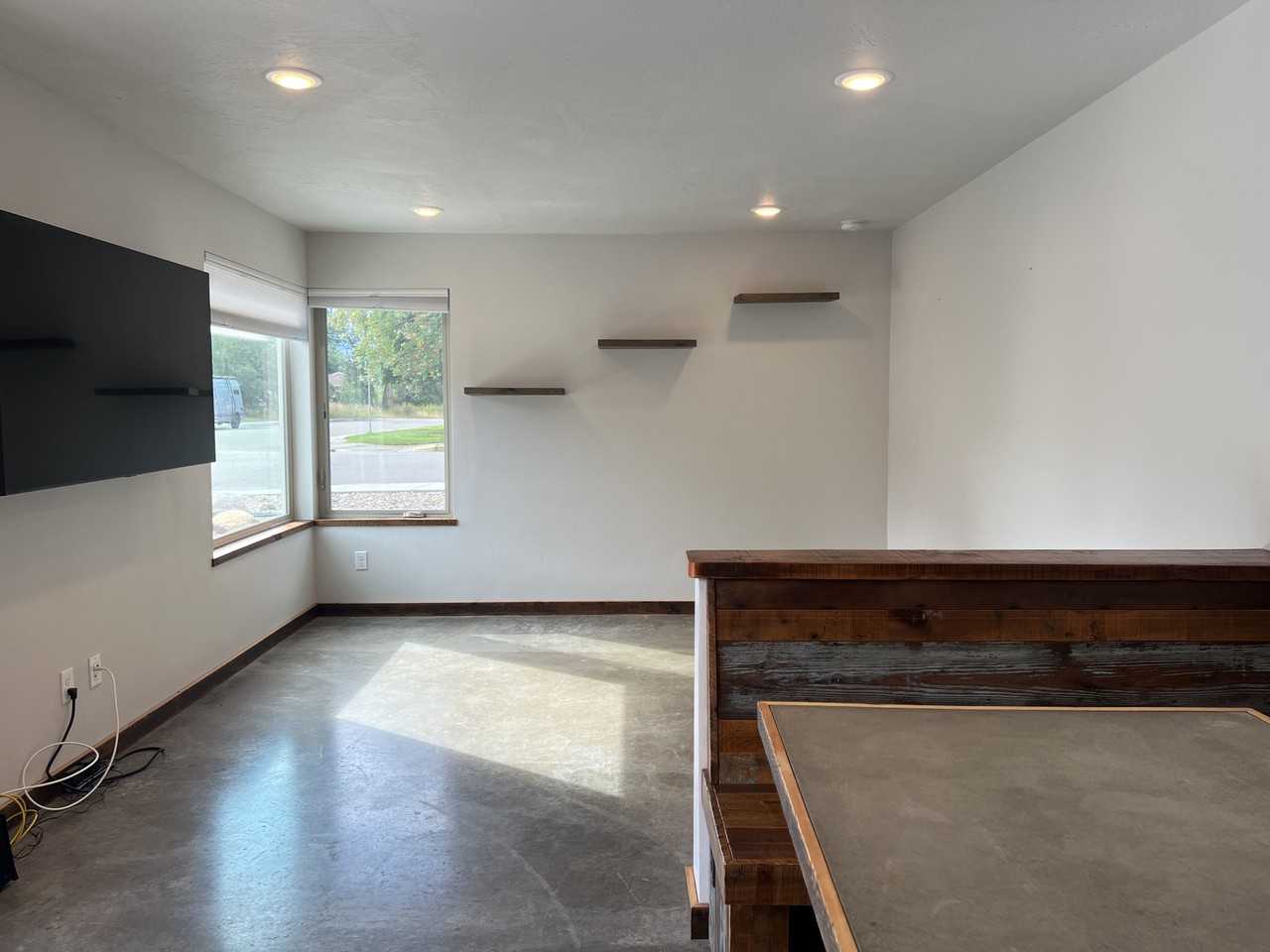 877 S Grant St #1 - Photo 7 of 27
