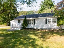 featured image of 843 Highland Ave #1