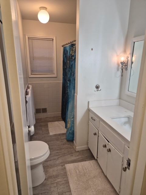 8844 Summit St #2 - Photo 2 of 4