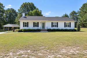 featured image of 739 A C Morrison Rd #1
