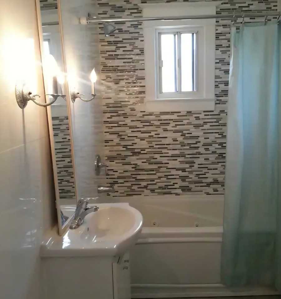 Meaford Avenue - Photo 4 of 12