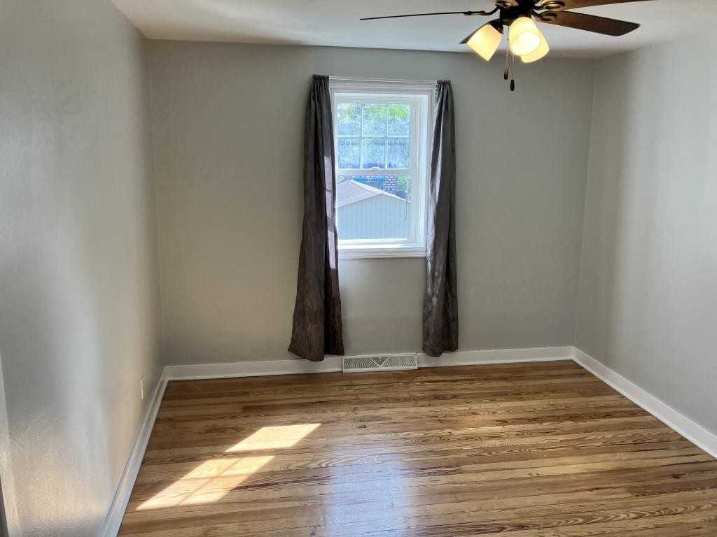 4138 Lake St - Photo 7 of 8