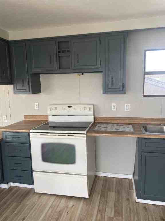 2810 #3 Melvina St - Photo 6 of 26