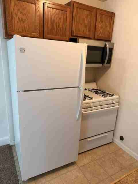 129 W 2nd St - Photo 5 of 8