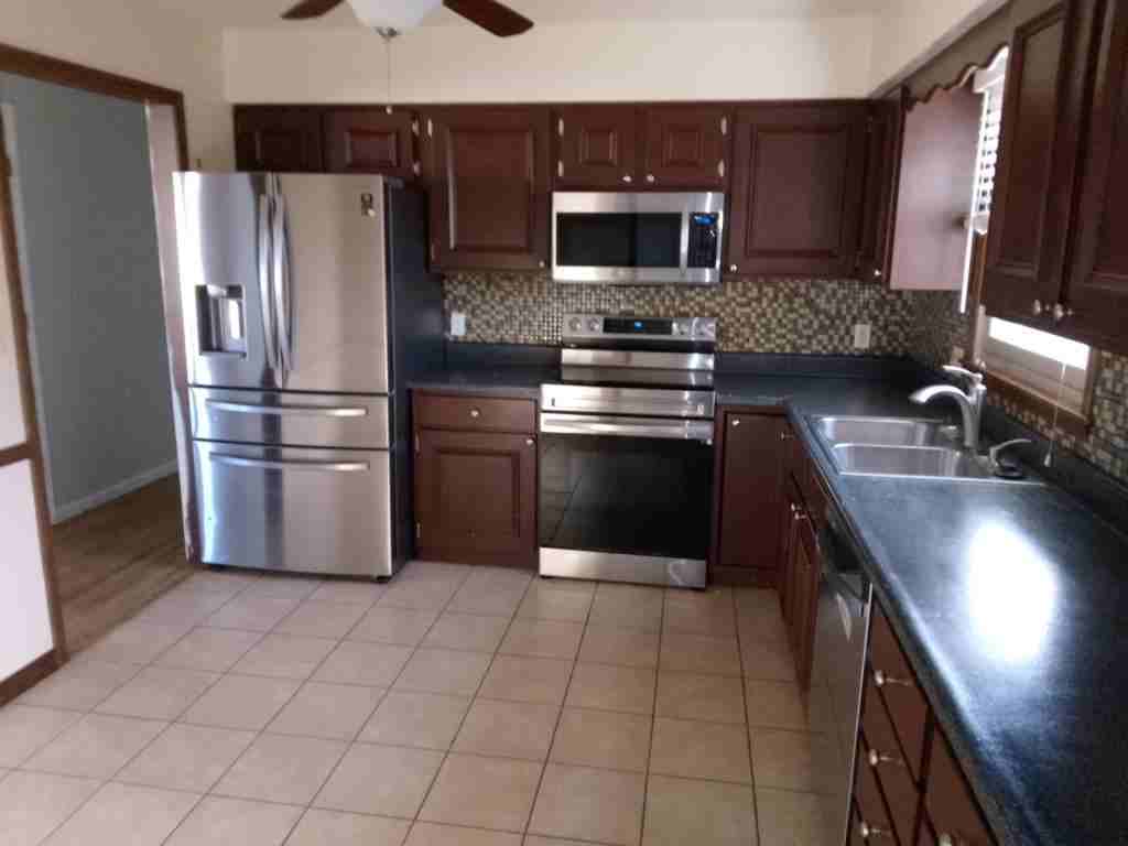1512 Knollcrest Dr - Photo 7 of 11