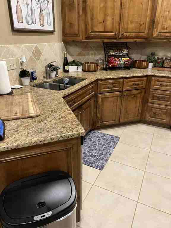 5007 Ne Haddington Pl - Photo 7 of 37