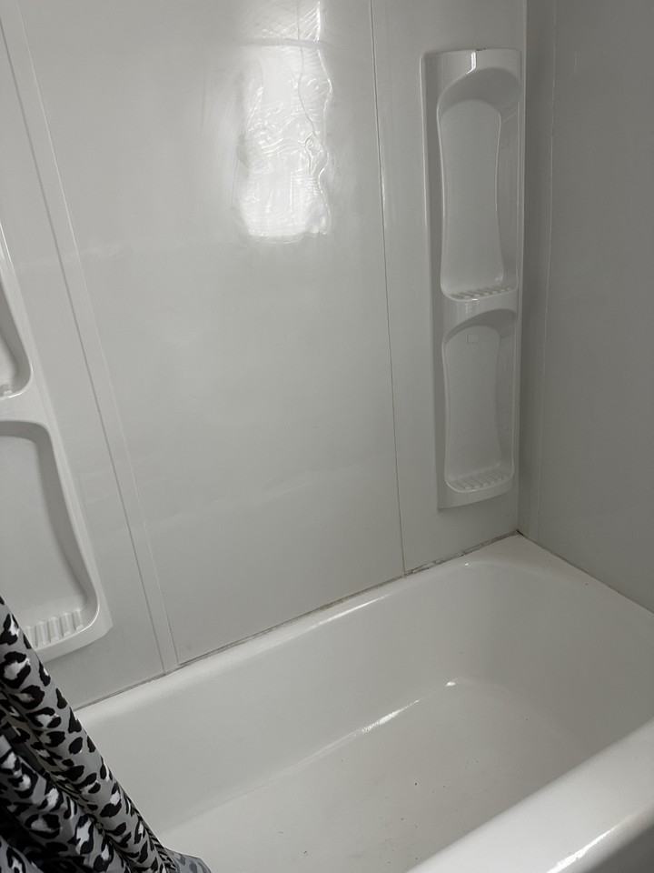 116 Park St - Photo 4 of 9