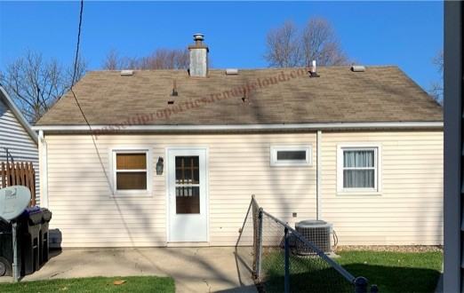 909 E Emerson St - Photo 3 of 13