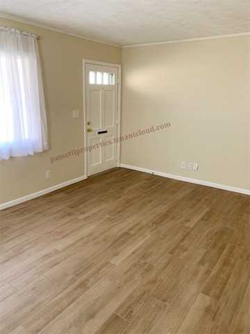 909 E Emerson St - Photo 5 of 13