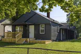 1701 N Linwood Ave - Photo 1 of 1