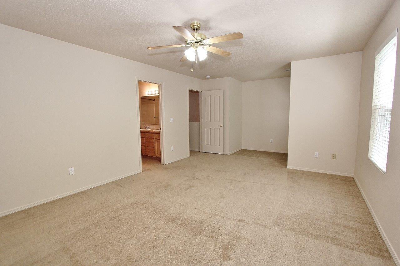 6613 S Covewood Way - Photo 5 of 22