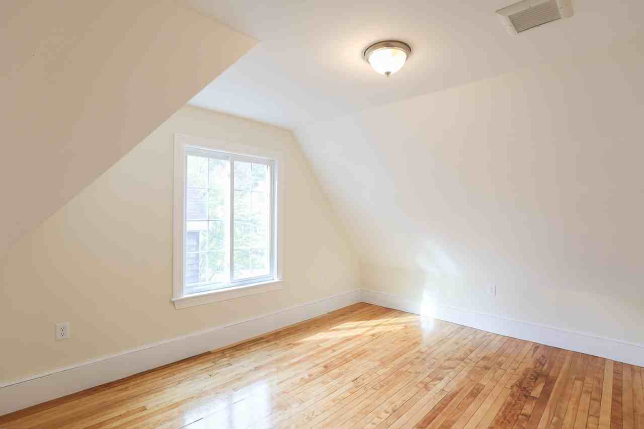 7 Pearl St #9-3 - Photo 4 of 11