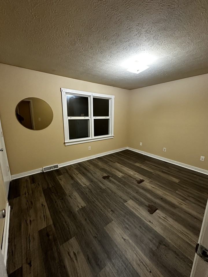89 Meadow Green Dr #11 - Photo 6 of 9