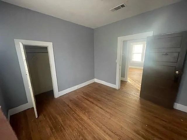 350 Vardaman St - Photo 6 of 11