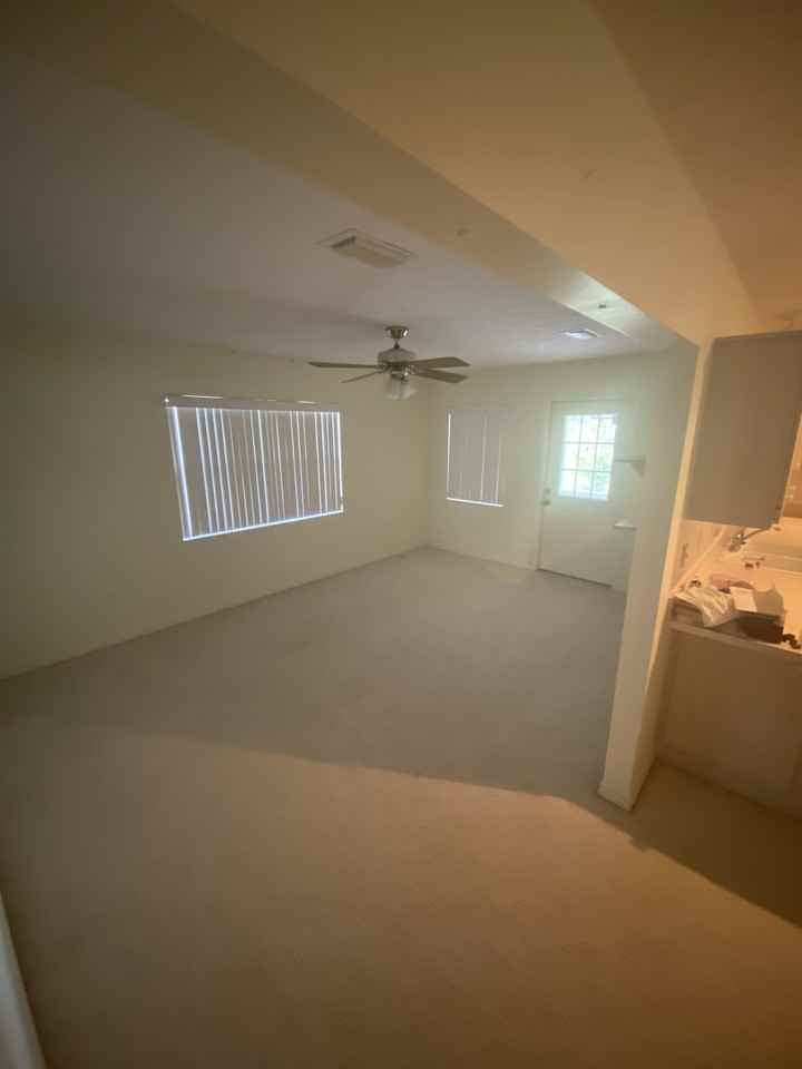 155 Lincoln Rd Nw - Photo 2 of 16