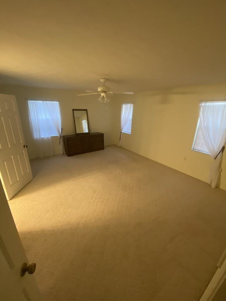155 Lincoln Rd Nw - Photo 5 of 16
