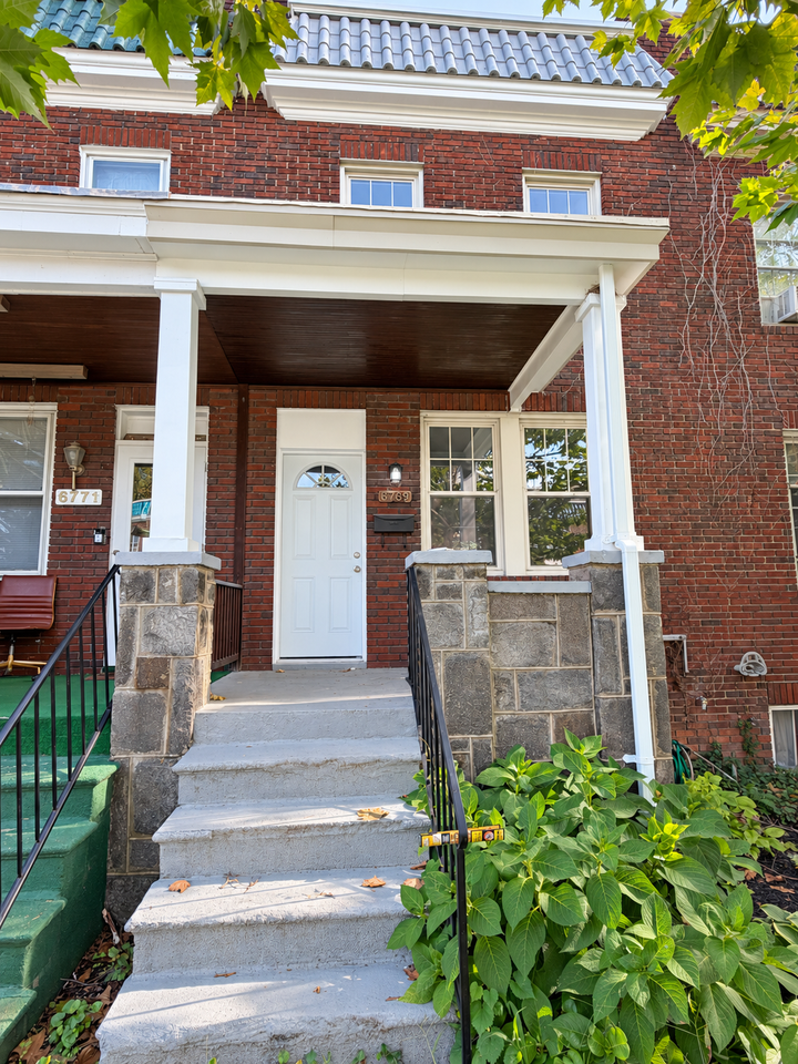 6769 Woodley Rd