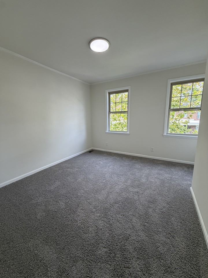 6769 Woodley Rd - Photo 7 of 17